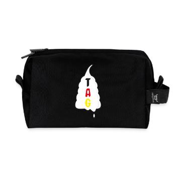 Sahne Tag mit Deutschlandfarben. - Recycelte Kulturtasche - Schwarz - Vorne