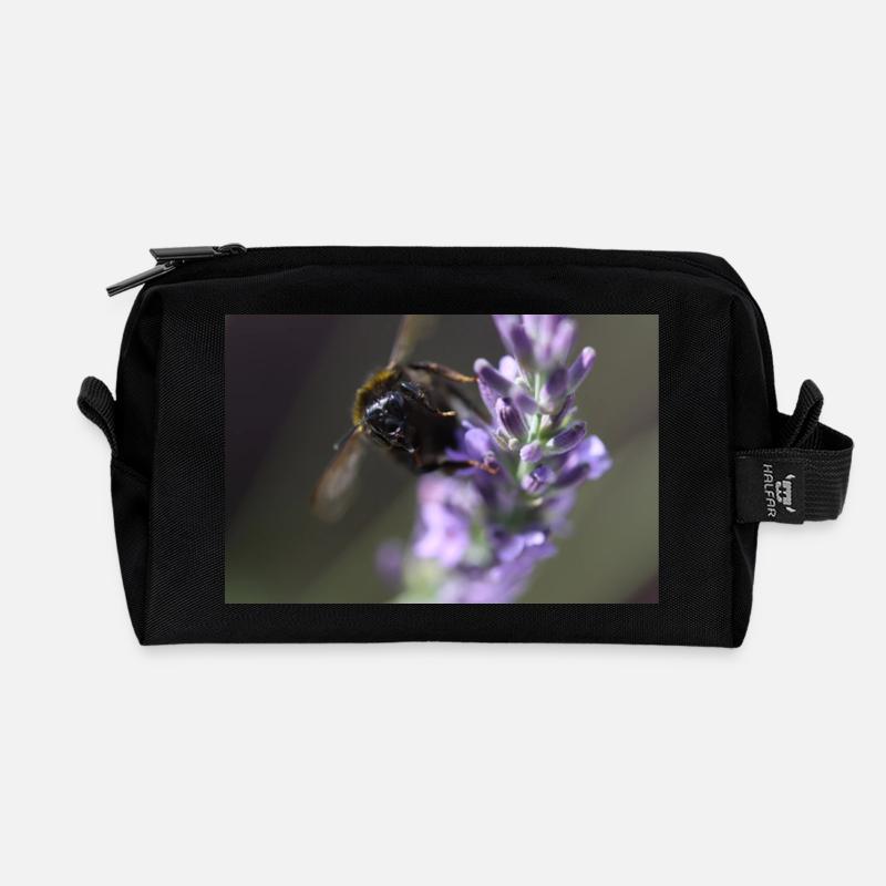 Biene lavendel Lavendelblüte - Recycelte Kulturtasche - Schwarz