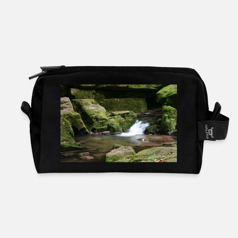 MONBACH IN THE NORTHERN BLACK FOREST - Recycled Toiletry Zip Bag - black