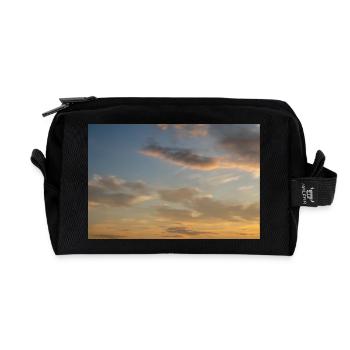 Under morning sky - Recycled Toiletry Zip Bag - black - Front