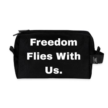 Air Force Freiheit T-Shirt - Recycelte Kulturtasche - Schwarz - Vorne