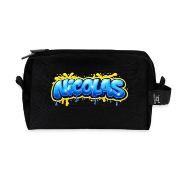 NICOLAS GRAFFITI NAME FÜR PERFEKTES GESCHENK DRUCKBAR - Recycelte Kulturtasche - Schwarz - Vorne