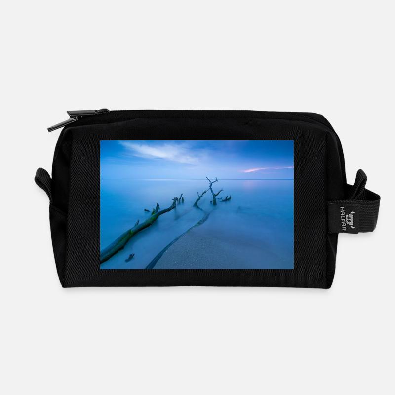 Blaue Stunde am Weststrand - Recycelte Kulturtasche - Schwarz