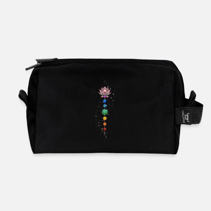 Richte dein Herz auf die Quelle aus. - Recycelte Kulturtasche - Schwarz