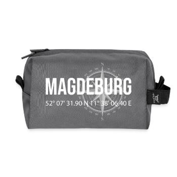 Koordinaten Magdeburg - Recycelte Kulturtasche - Anthrazit - Vorne