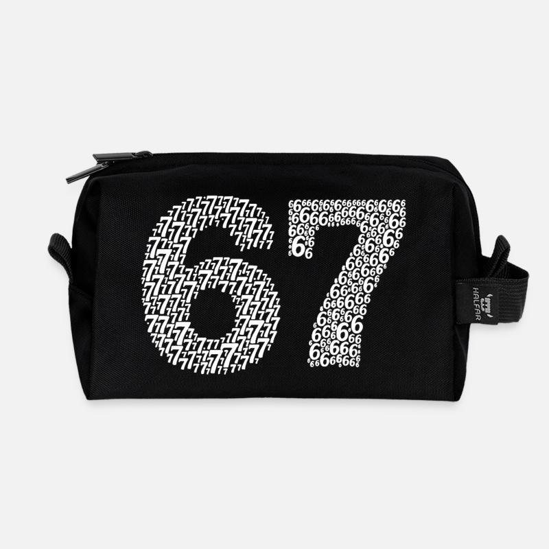Sixty Seven meme - Recycelte Kulturtasche - Schwarz