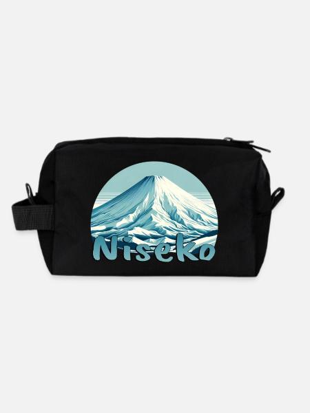 Niseko Japan: Mount Yotei Winterlandschaft - Recycelte Kulturtasche - Schwarz - Hinten