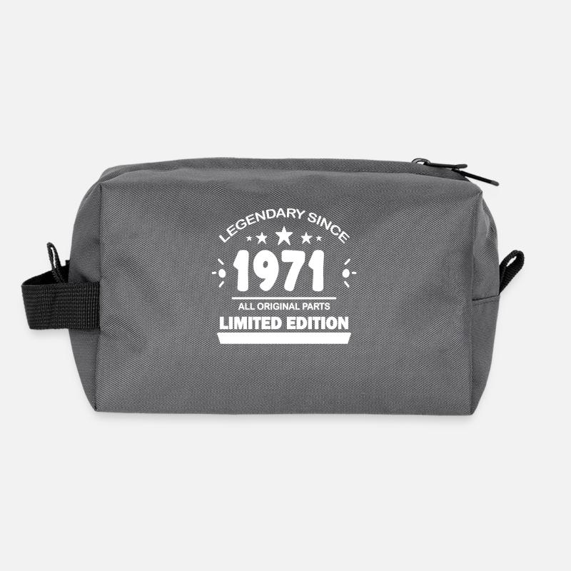 1971 - Né 1971 - Année de construction 1971 Trousse de toilette en tissu recyclé