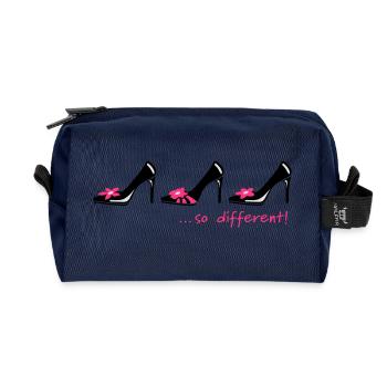 Schuhe Schuhe Schuhe - Recycelte Kulturtasche - Navy - Vorne