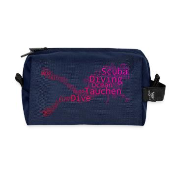 Geschenkidee für einen Tauch-Fan mit Gerätetauchen - Recycelte Kulturtasche - Navy - Vorne