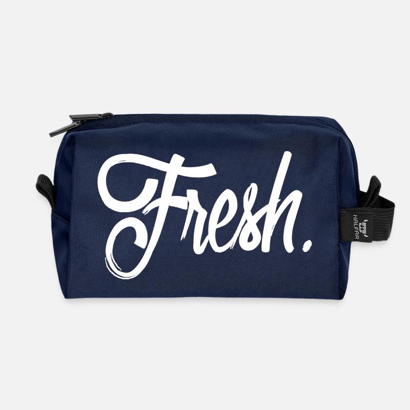 fresh white - Recycelte Kulturtasche - Navy