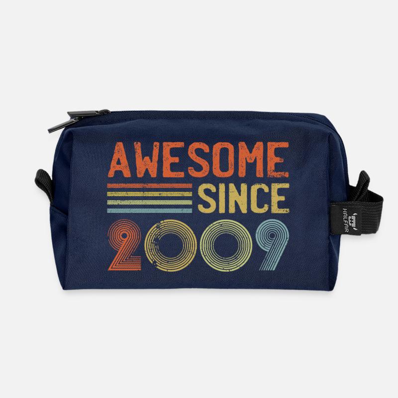 Retro 2009 Celebration Typography - Recycled Toiletry Zip Bag - navy