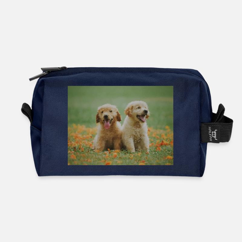 2 Labrador Retriever Welpen im Blütenfeld - Recycelte Kulturtasche - Navy