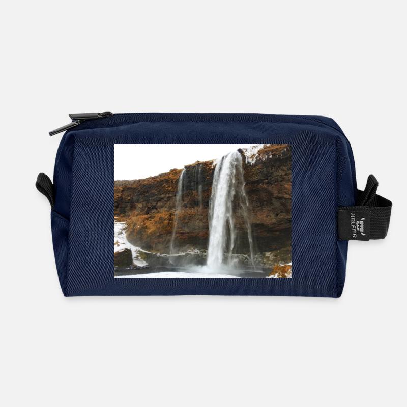 Wunderschöner Wasserfall im Winter - Recycelte Kulturtasche - Navy