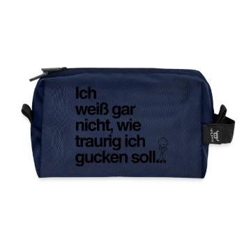 Traurig gucken? Mir reicht’s auch so! - Recycelte Kulturtasche - Navy - Vorne