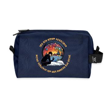 Traumhafte Winterwelt mit kindlicher Fantasie - Recycelte Kulturtasche - Navy - Vorne