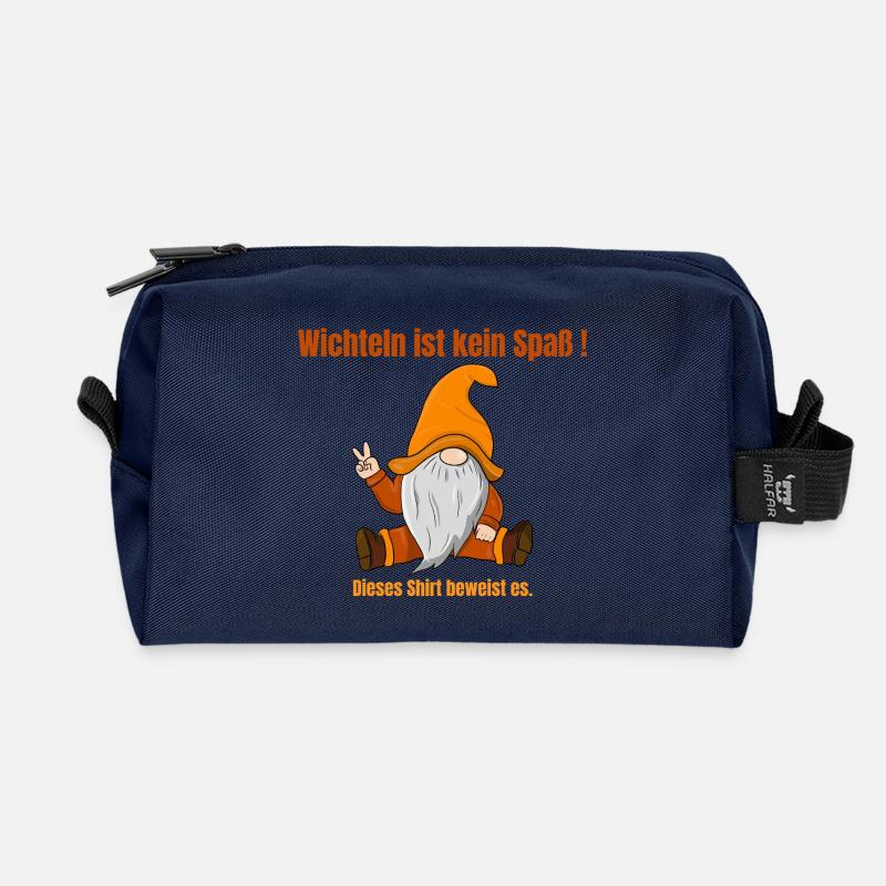 Wichteln ist kein Spaß – Gnom Edition - Recycelte Kulturtasche - Navy