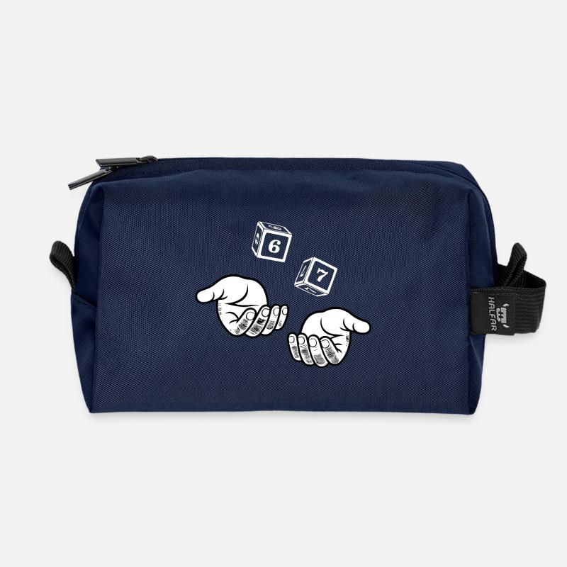67 Six Seven - Recycelte Kulturtasche - Navy