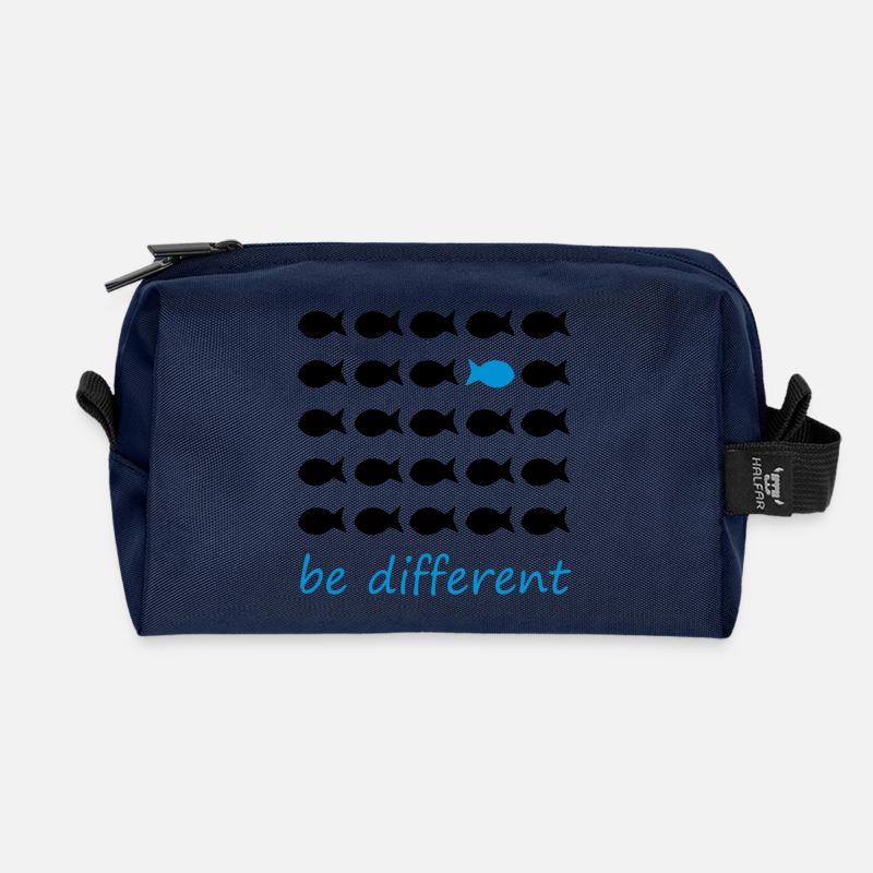 be different - Recycelte Kulturtasche - Navy