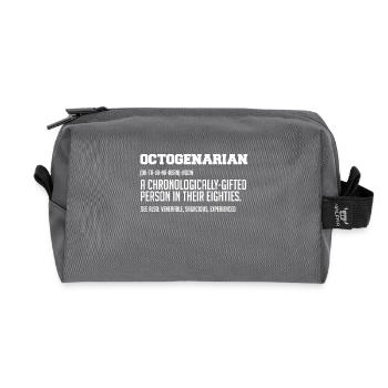 OCTOGENERIAN | 80e ANNIVERSAIRE CADEAU AMUSANT - Trousse de toilette en tissu recyclé - anthracite - Devant