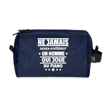 Ne jamais sous-estimer un homme qui joue du piano - Trousse de toilette en tissu recyclé - marine - Devant