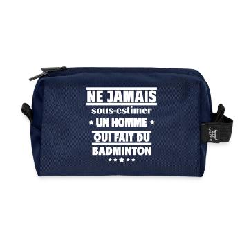 un homme qui fait du badminton - Trousse de toilette en tissu recyclé - marine - Devant