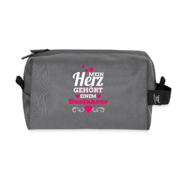 Mein Herz - Busfahrer - Geschenk Shirt - Recycelte Kulturtasche - Anthrazit - Vorne