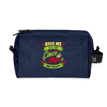 Embrassez-moi c'est mon T-shirt d'anniversaire de Cinco de Mayo - Trousse de toilette en tissu recyclé - marine - Devant