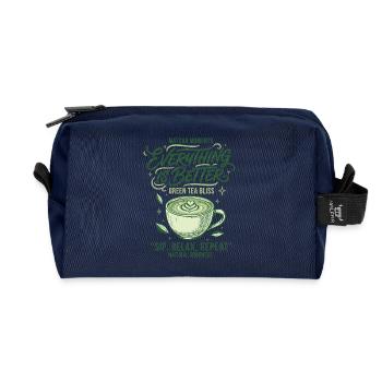 Matcha Moments Everything Is Better Green Tea - Recycelte Kulturtasche - Navy - Vorne