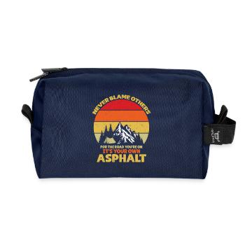 Camping Scouts Bergwanderung Waldcamper - Recycelte Kulturtasche - Navy - Vorne