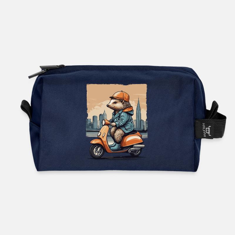 Süßer Igel auf Motorroller - Recycelte Kulturtasche - Navy