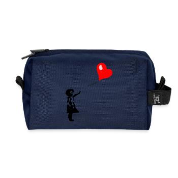 Enfant avec le coeur - Trousse de toilette en tissu recyclé - marine - Devant