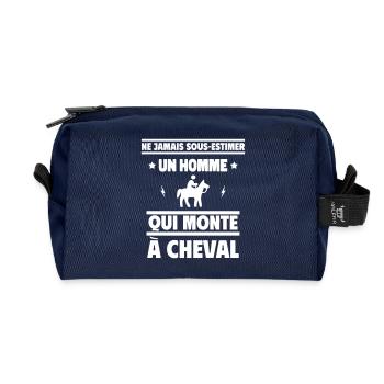 Ne jamais sous-estimer un homme qui monte à cheval - Trousse de toilette en tissu recyclé - marine - Devant