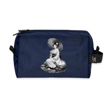 Geisha in kimono with umbrella - Recycled Toiletry Zip Bag - navy - Front