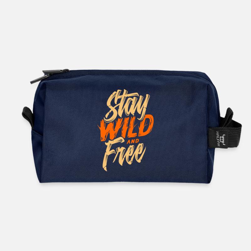 STAY WILD AND FREE - Recycelte Kulturtasche - Navy