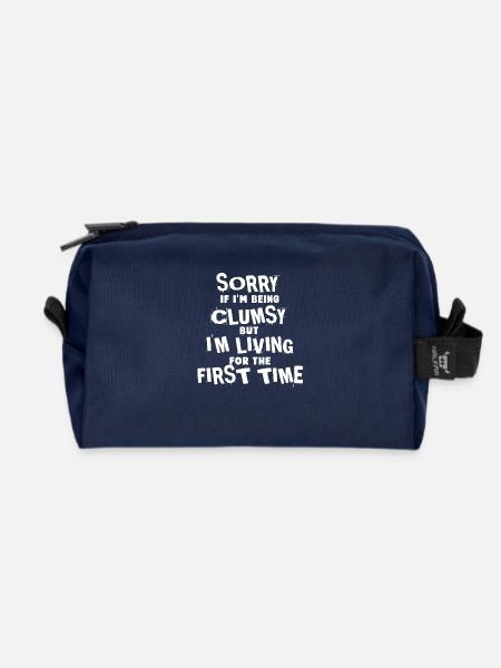Désolé, je vis la première citation drôle - Trousse de toilette en tissu recyclé - marine