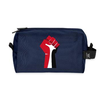Die erhobene Faust (rot, weiß, schwarz) - Recycelte Kulturtasche - Navy - Vorne