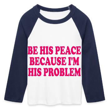 be his peace because im his problem - T-shirt Crop Top de Baseball Manches 3/4 Femme - blanc/marine  - Devant - Maraike (178cm)