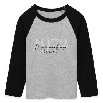 Vintage Year 1972 Script - Women's Cropped 3/4 Sleeve Baseball T-Shirt - heather grey/black - Front - Maraike (178cm)