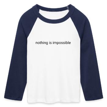 Rien n’est impossible en texte brut - T-shirt Crop Top de Baseball Manches 3/4 Femme - blanc/marine  - Devant - Maraike (178cm)