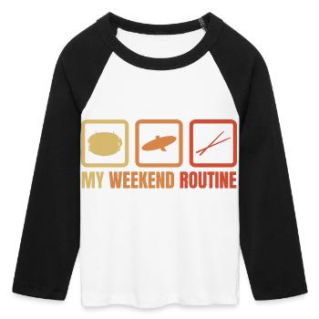 Ma routine du week-end - T-shirt Crop Top de Baseball Manches 3/4 Femme - blanc/noir - Devant - Maraike (178cm)