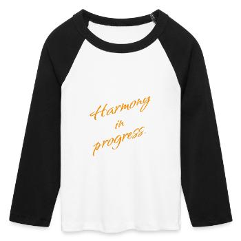 Harmony in Progress – Balance & Mindset - Frauen Cropped Baseball T-Shirt 3/4 Arm - Weiß/Schwarz - Vorne - Maraike (178cm)