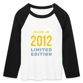 2012 - Frauen Cropped Baseball T-Shirt 3/4 Arm - Weiß/Schwarz - Vorne - Maraike (178cm)