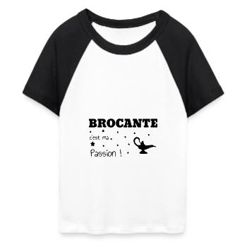 Flohmarkt / Trödler / Antiquar / Antike - Frauen Cropped Baseball T-Shirt - Weiß/Schwarz - Vorne