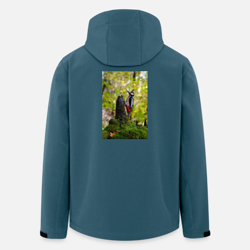 Specht auf moosigem Baumstamm - Recycelte Männer Softshell-Jacke von Stanley/Stella - Dunkles Petrol