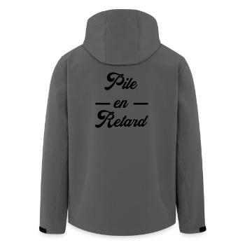 Pile en retard / Humour / Ponctualité - Veste softshell homme en polyester recyclé Stanley/Stella - bleu pétrole foncé - Dos - AI Model Male 185 light (185cm)