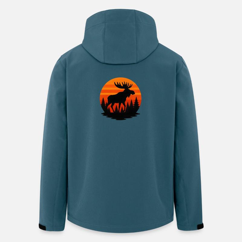 Sonnenuntergang Elch in Waldsilhouette - Recycelte Männer Softshell-Jacke von Stanley/Stella - Dunkles Petrol