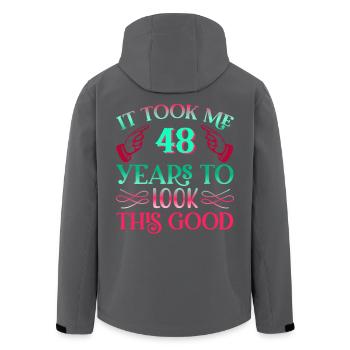 Es dauerte 48 Jahre um so gut auszusehen - Recycelte Männer Softshell-Jacke von Stanley/Stella - Schwarz - Hinten - AI Model Male 185 light (185cm)