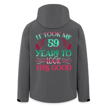 Es dauerte 59 Jahre um so gut auszusehen - Recycelte Männer Softshell-Jacke von Stanley/Stella - Schwarz - Hinten - AI Model Male 185 light (185cm)