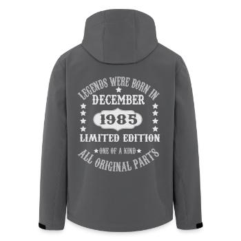 Legenden-wurden-im-Dezember-1985-geboren - Recycelte Männer Softshell-Jacke von Stanley/Stella - Schwarz - Hinten - AI Model Male 185 light (185cm)